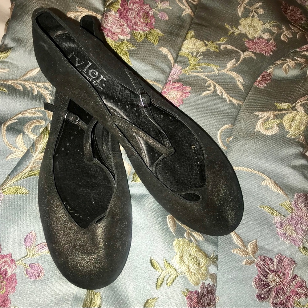 Richard Tyler Mary Jane Flats